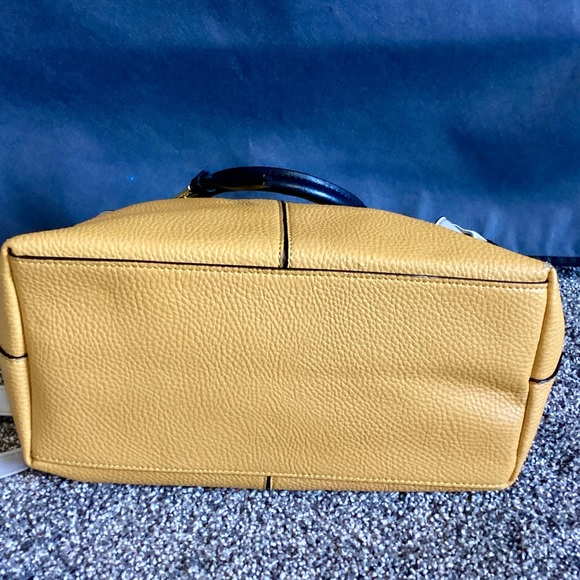 Steve Madden Crossbody - Picture 4 of 4